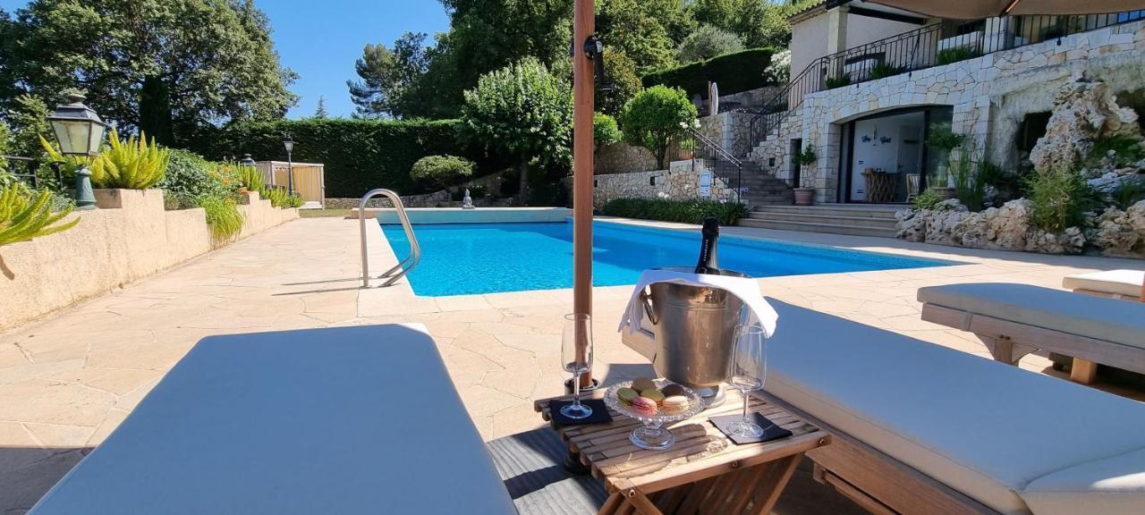 Loup Castel Boutique Hotel B&B Le Bar-sur-Loup Экстерьер фото